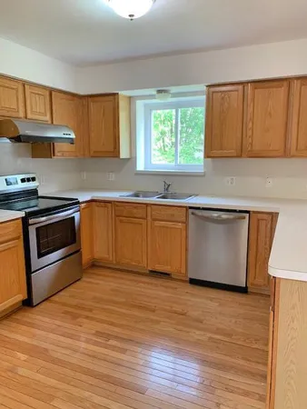 $2,850 | 251 Cloverleaf Court, Ann Arbor, MI 48103