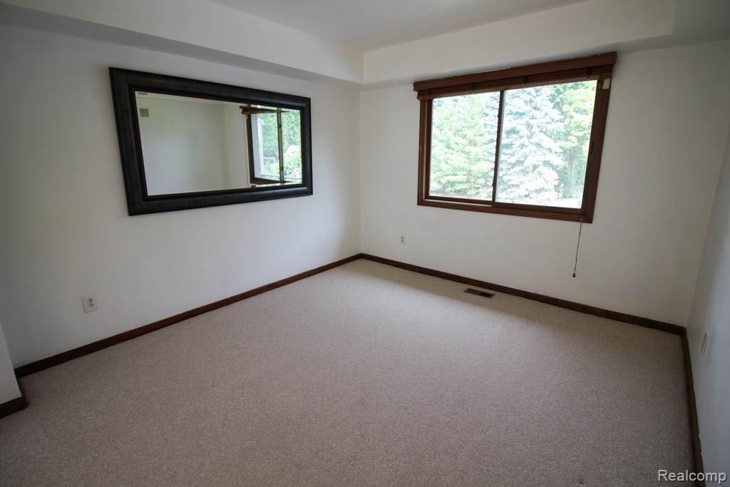 622 Snowmass Drive Rochester Hills, MI 48309 - Photo 8 of 28