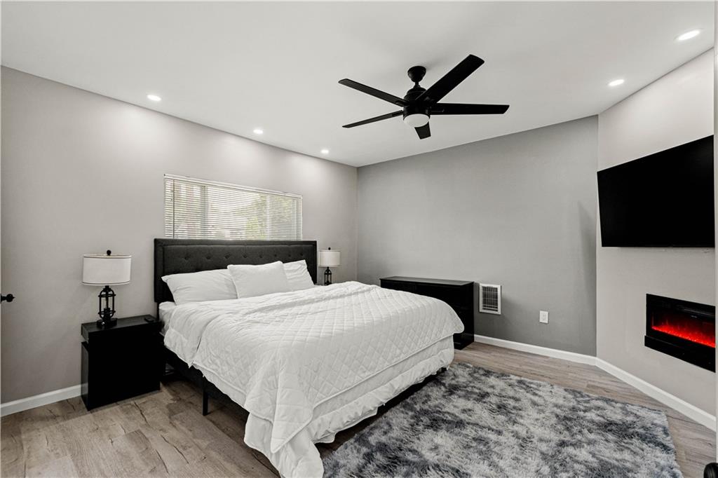 214 North Aiken Avenue Pittsburgh, PA 15206 - Photo 20 of 37 Gallery Image 20