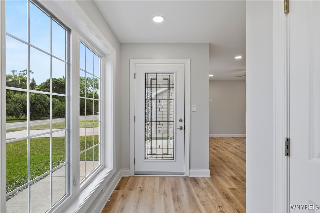 5951 Miller Road Lewiston, NY 14304 - Photo 3 of 35