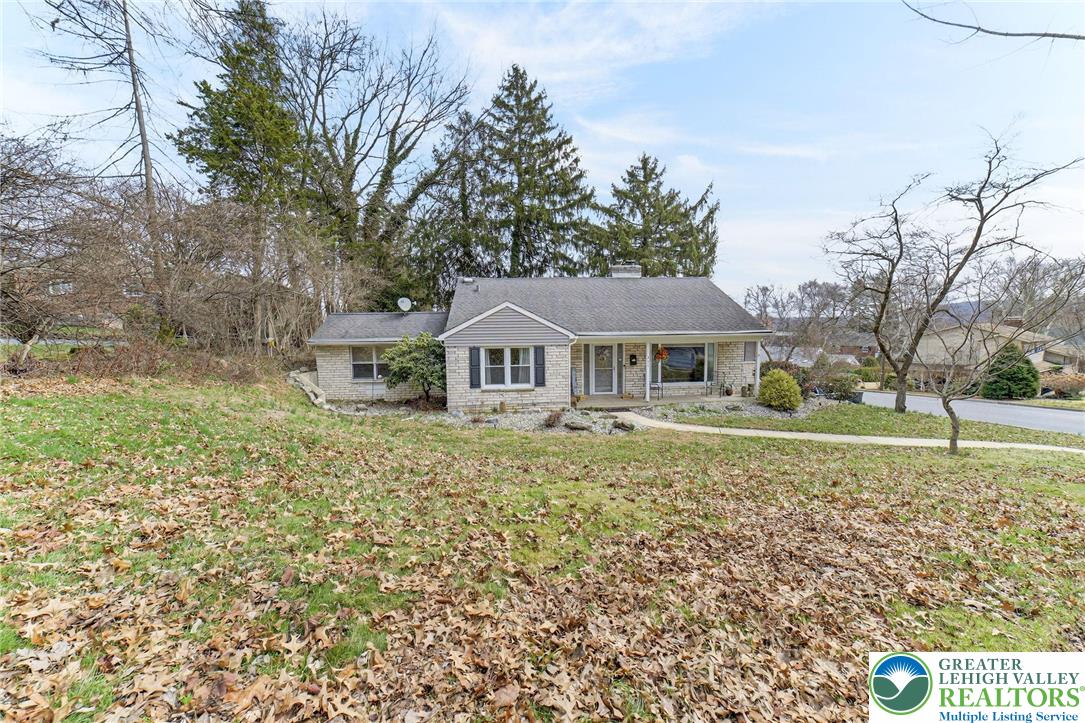 311 Lynoak Avenue Shillington, PA 19607 - Photo 37 of 40 a front view of a house with garden
