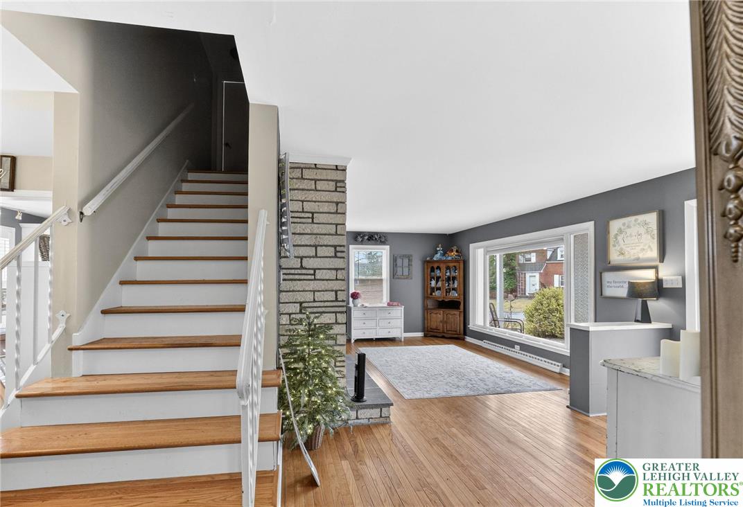 311 Lynoak Avenue Shillington, PA 19607 - Photo 6 of 40 a view of an entryway with wooden floor and windows