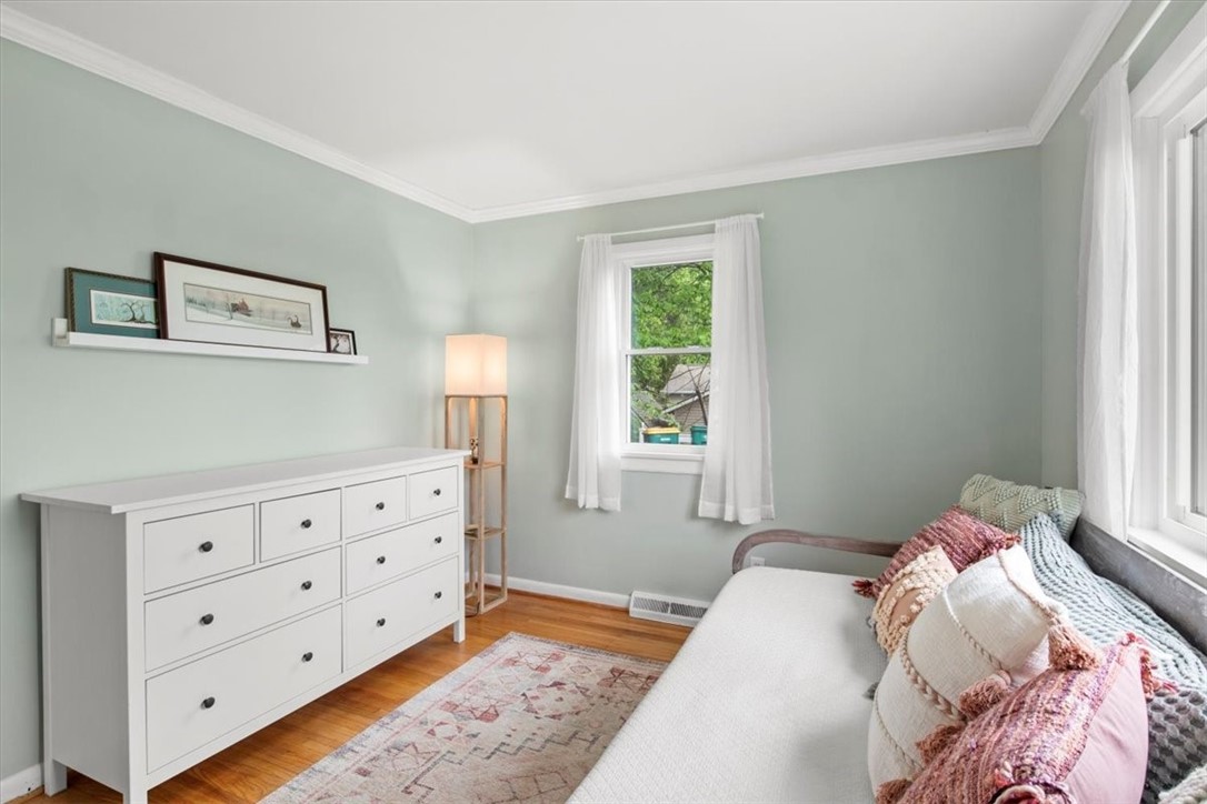 279 Victor Road Perinton, NY 14450 - Photo 15 of 35