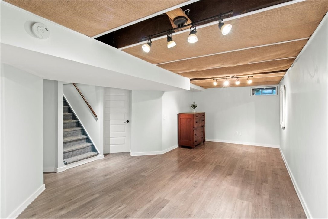 279 Victor Road Perinton, NY 14450 - Photo 18 of 35