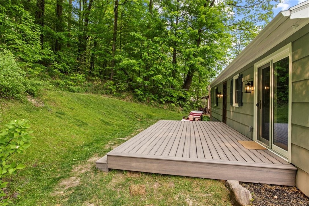 279 Victor Road Perinton, NY 14450 - Photo 23 of 35