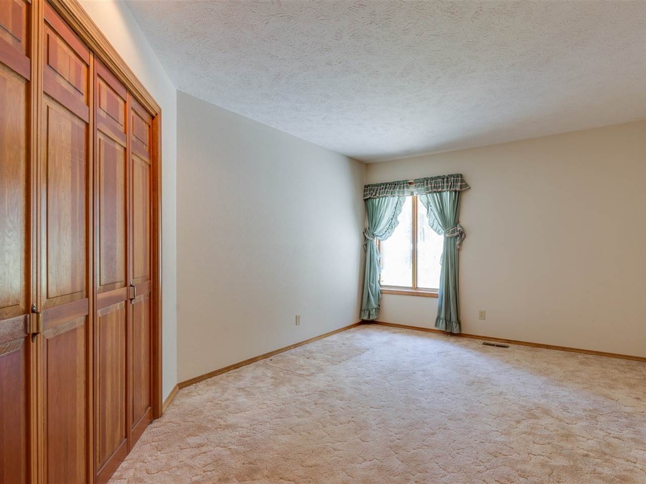 4902 East Silver Pine Road Colbert, WA 99005 - Photo 14 of 20