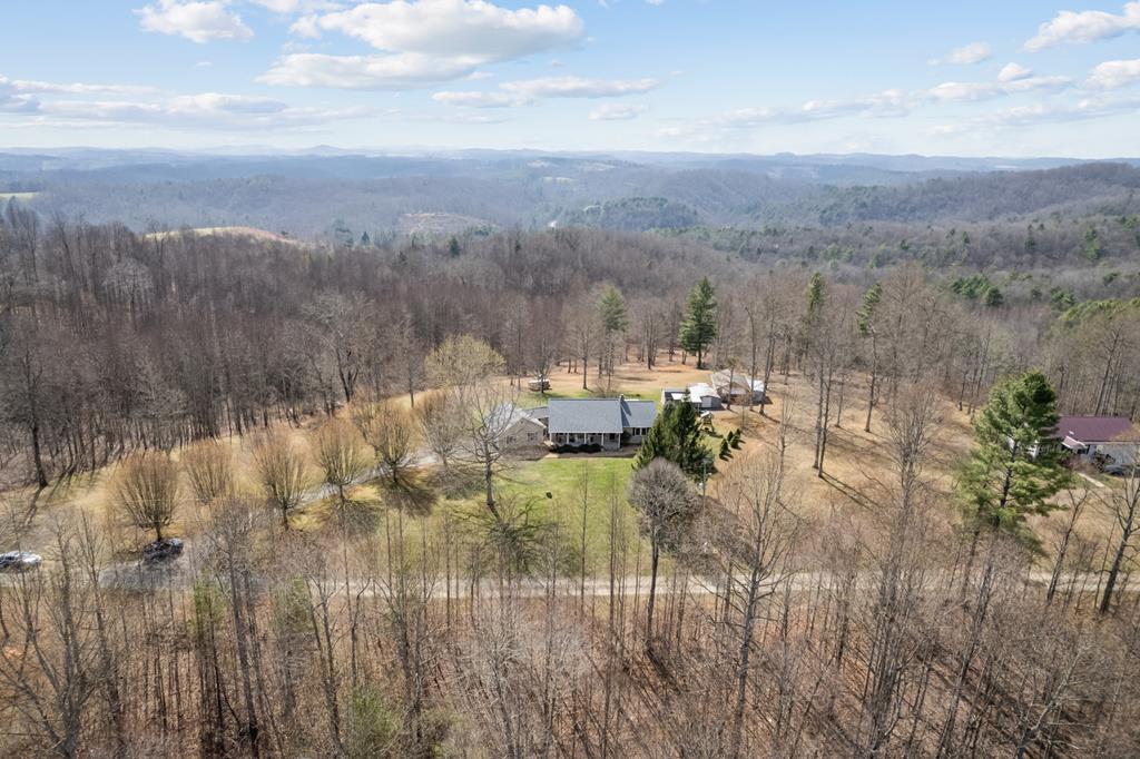 987 Nursery Road Laurel Fork, VA 24352 - Photo 36 of 43 Gallery Image 36