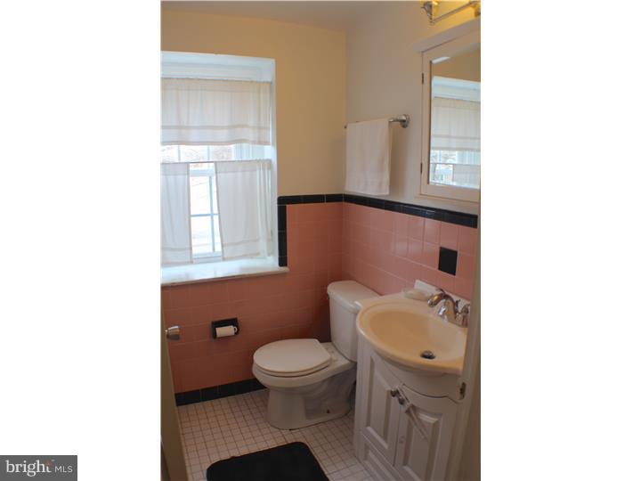 421 Pembroke Road Havertown, PA 19083 - Photo 23 of 25