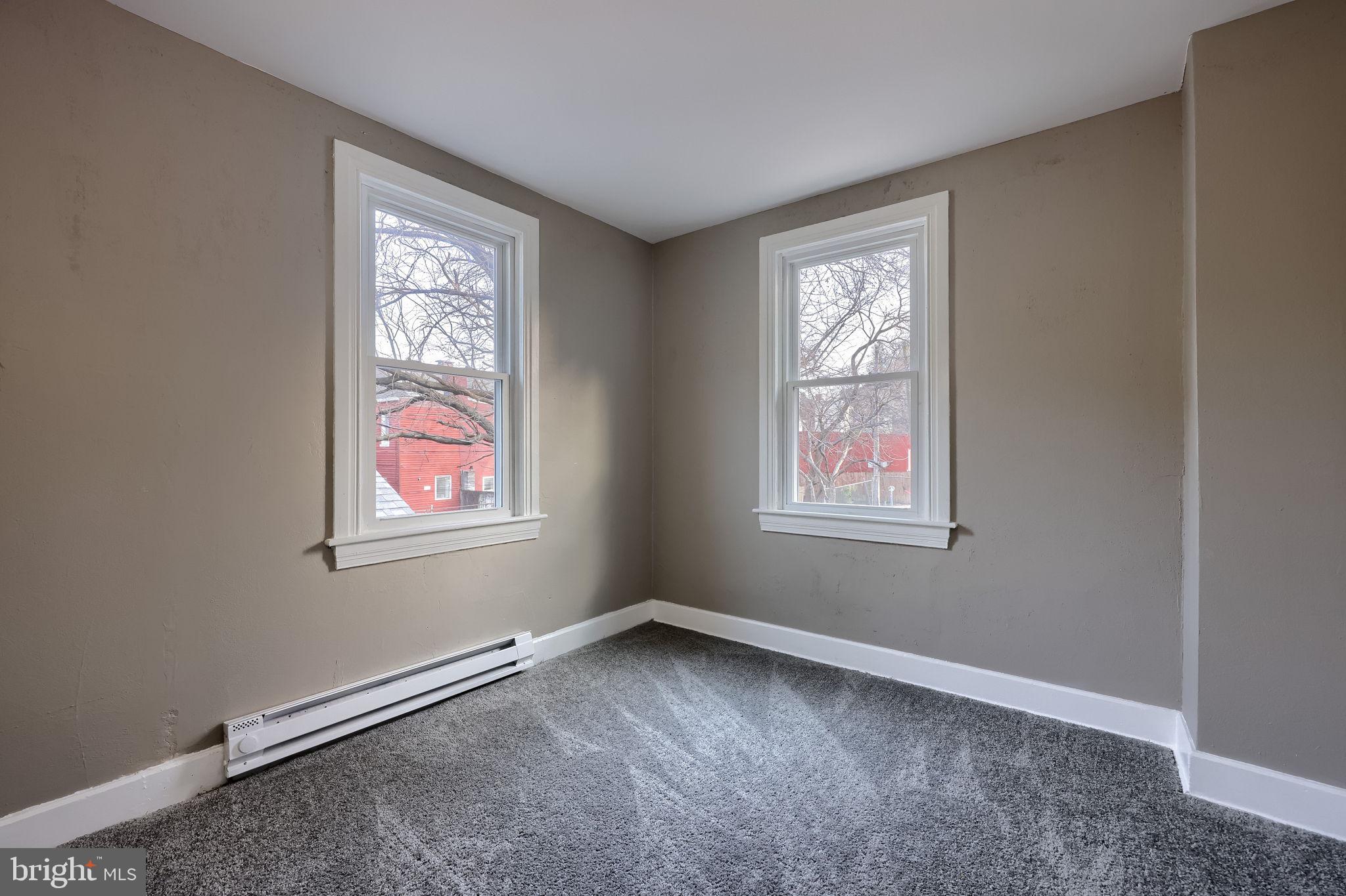 372 East Philadelphia Street York, PA 17403 - Photo 19 of 28