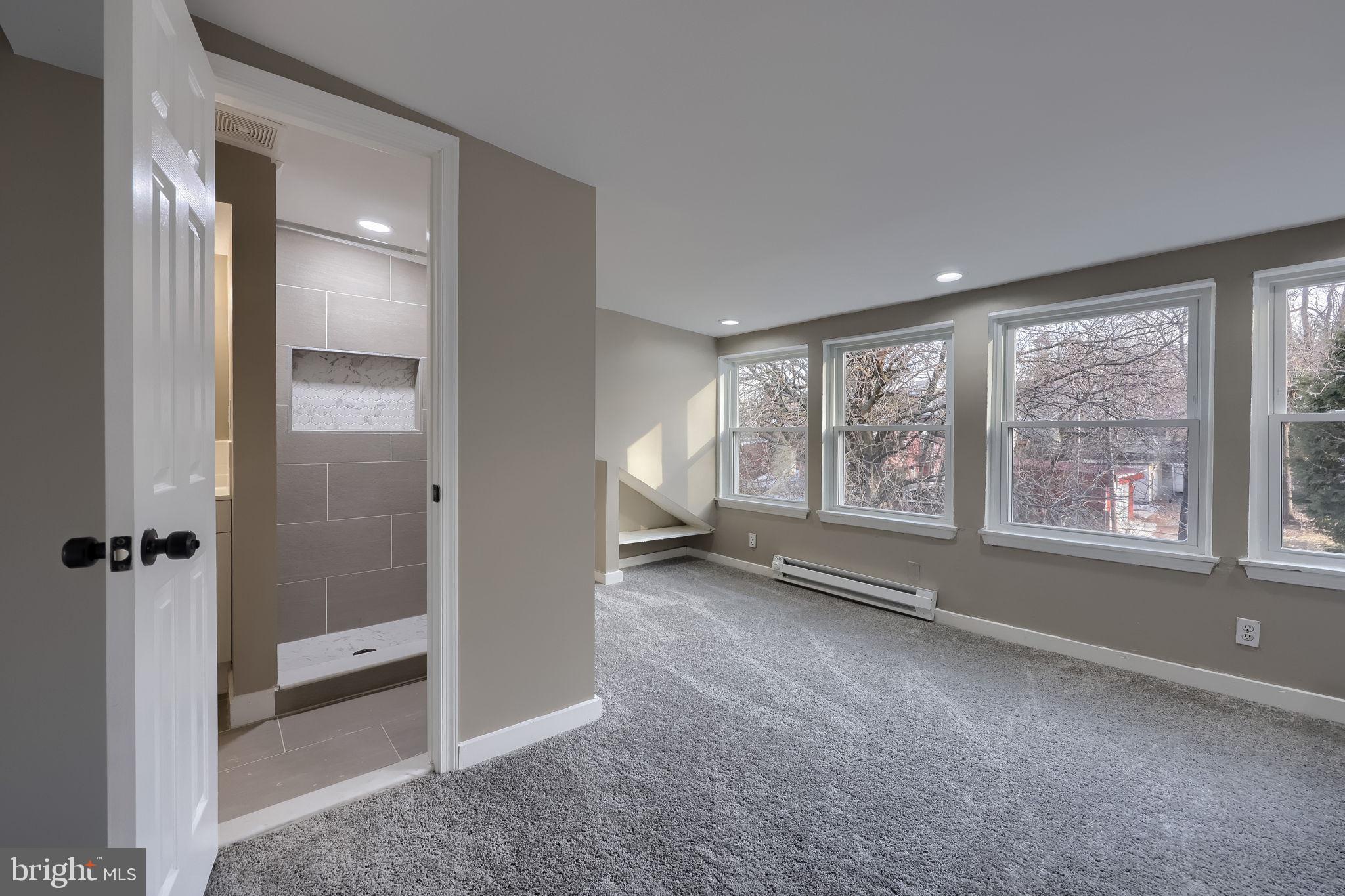 372 East Philadelphia Street York, PA 17403 - Photo 20 of 28