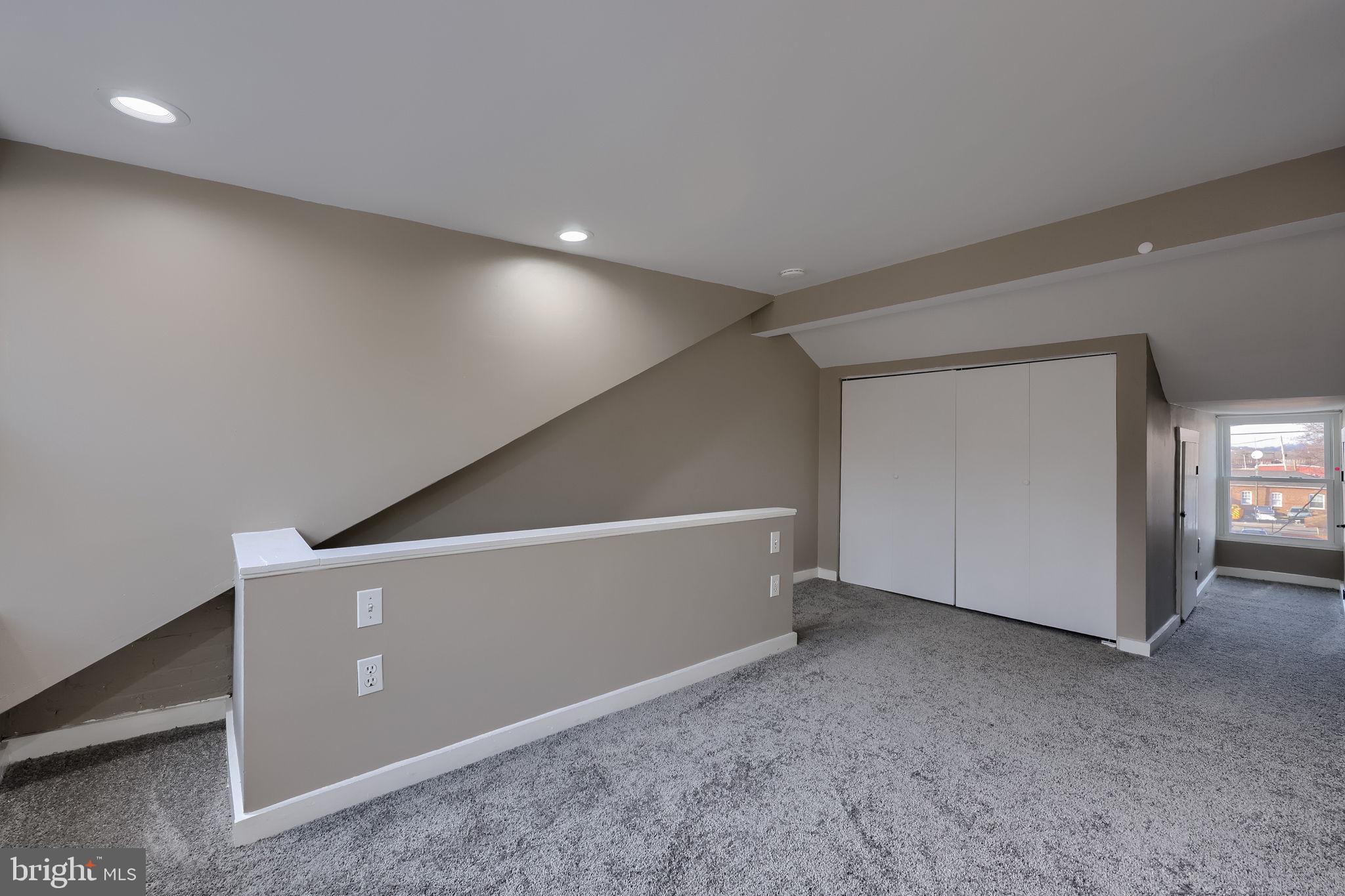 372 East Philadelphia Street York, PA 17403 - Photo 21 of 28