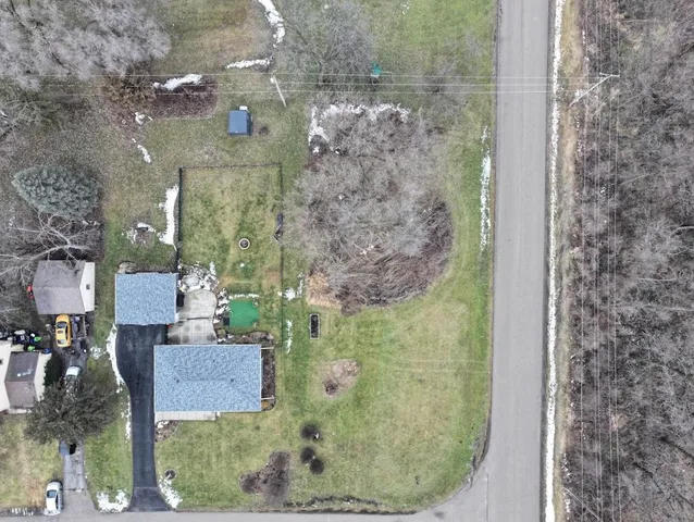 $79,900 | N53-w23713 Ervins, Sussex, WI 53089