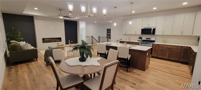 $499,000 | 1433 Guilford Place, Troy, IL 62294