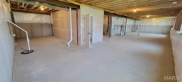 $499,000 | 1433 Guilford Place, Troy, IL 62294