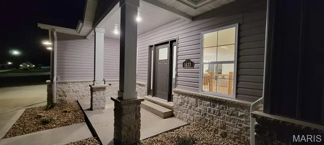 $509,000 | 1433 Guilford Place, Troy, IL 62294