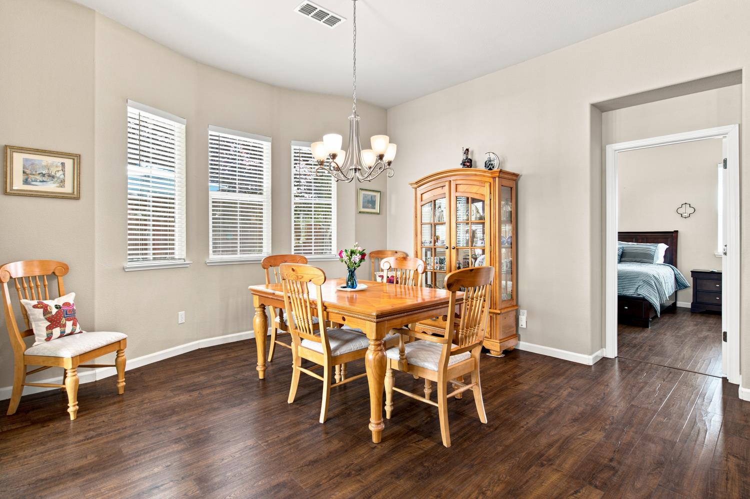 671 Cathedral Way Tracy, CA 95304 - Photo 26 of 38