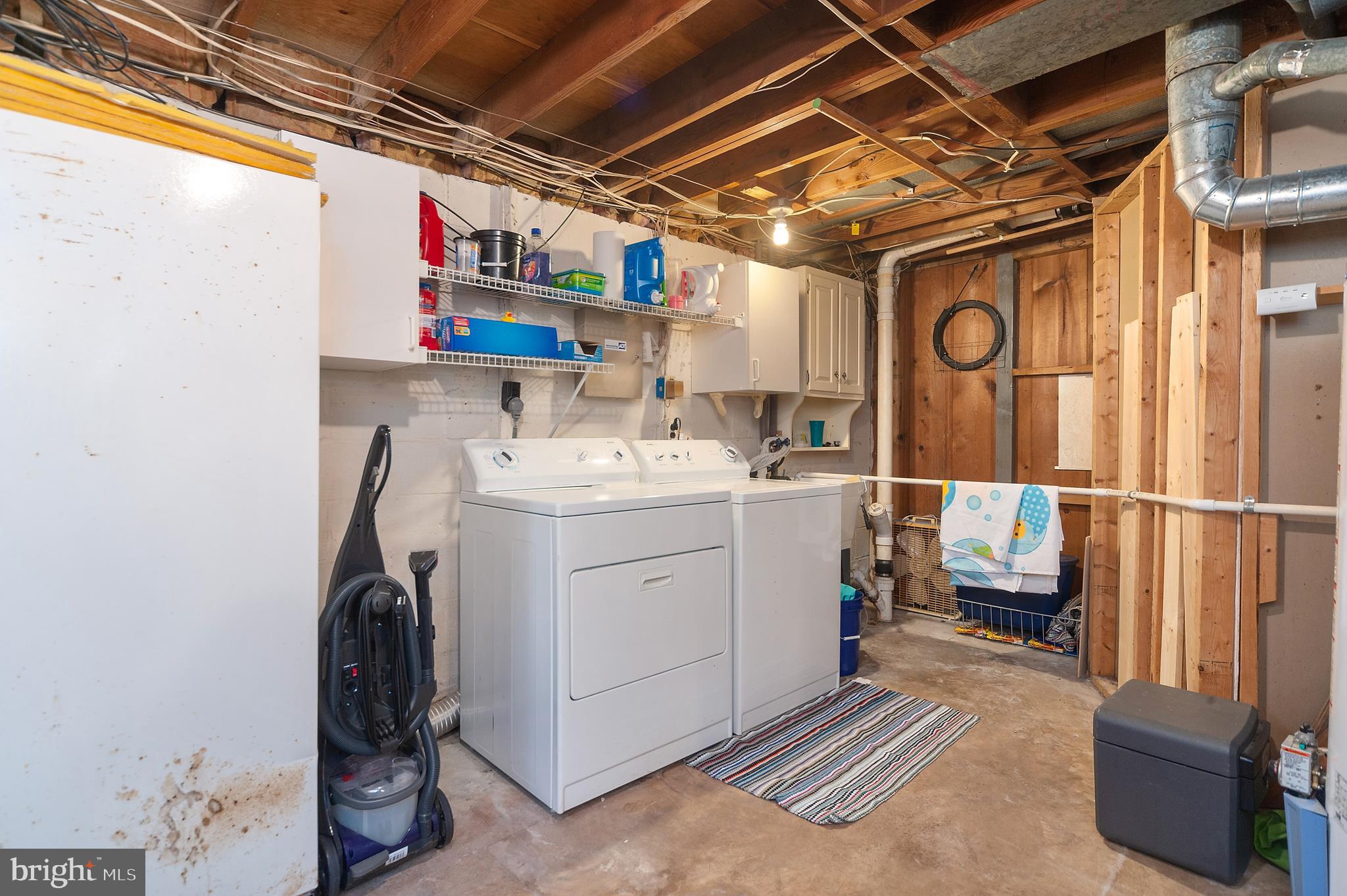7843 Shellye Road Glen Burnie, MD 21060 - Photo 25 of 33 Laundry