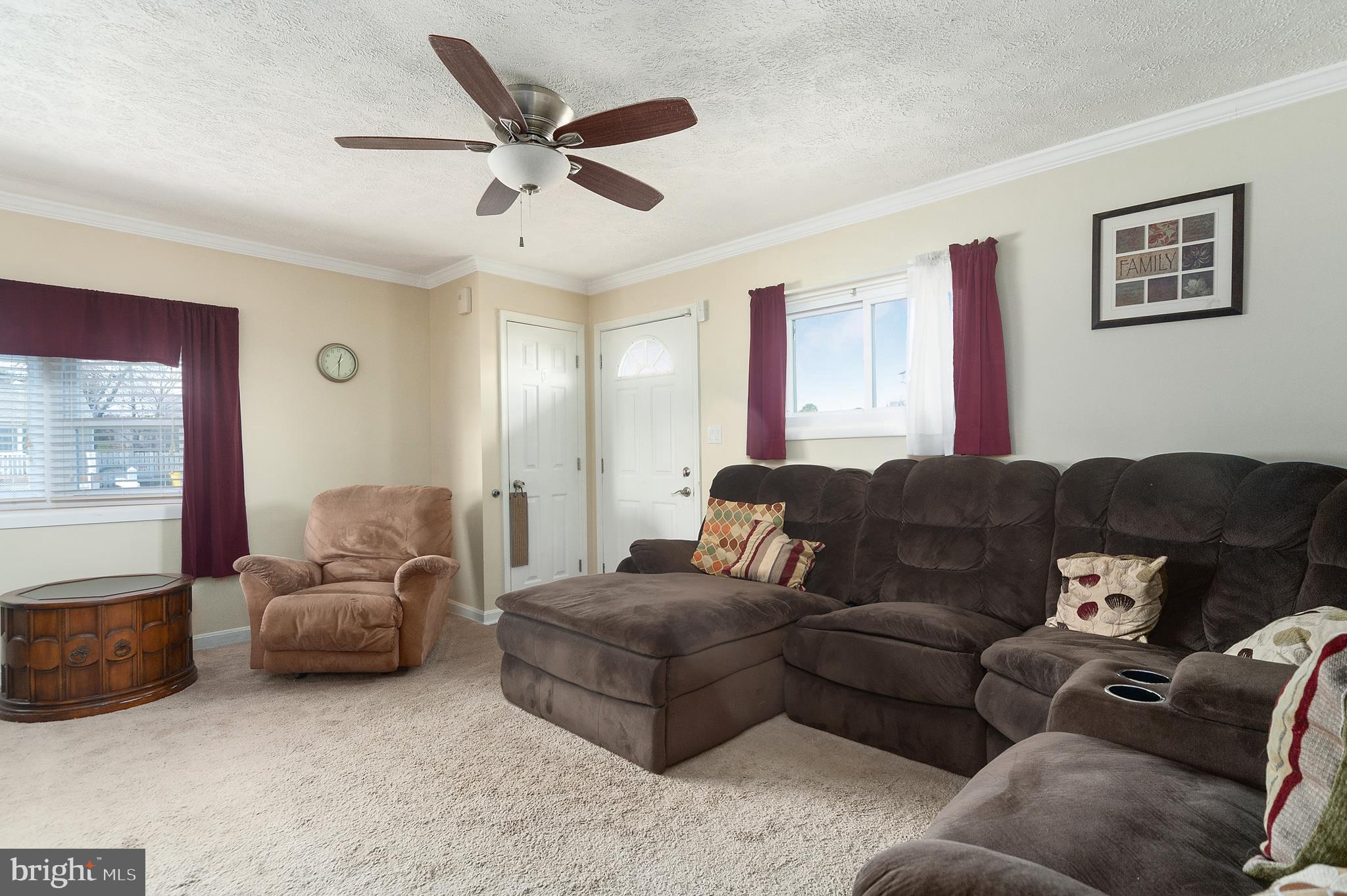 7843 Shellye Road Glen Burnie, MD 21060 - Photo 6 of 33 Family Room