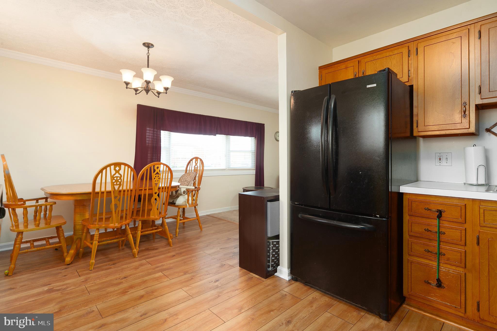 7843 Shellye Road Glen Burnie, MD 21060 - Photo 9 of 33 Kitchen/Dining Area