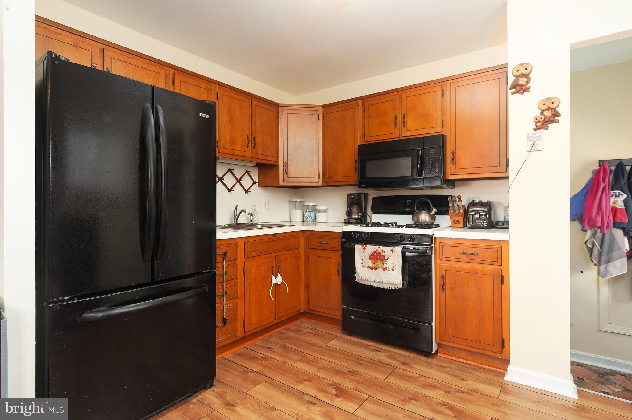 7843 Shellye Road Glen Burnie, MD 21060 - Photo 10 of 33 Kitchen