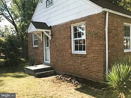 $1,950 | 9204 51st Avenue, College Park, MD 20740