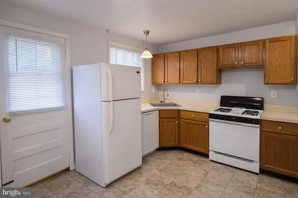 $1,950 | 9204 51st Avenue, College Park, MD 20740