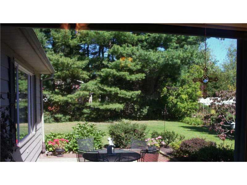 958 Mayfield Road Sharpsville, PA 16150 - Photo 10 of 25 Kitchen. PATIO/GARDEN VIEW FR KIT WINDOW