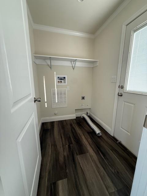 395 Brannan Island Road, Unit 27 Isleton, CA 95641 - Photo 6 of 8 a view of walk in closet