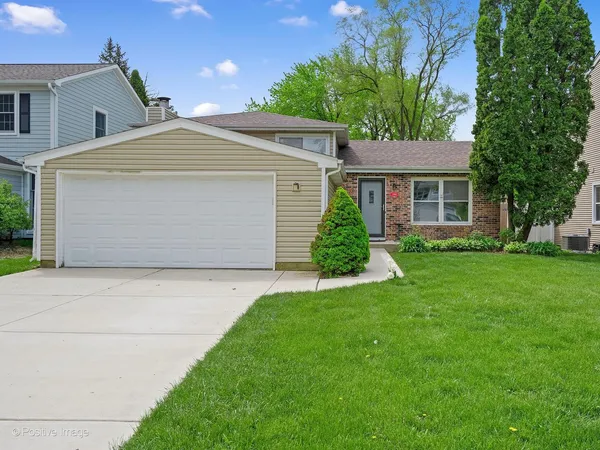 $499,900 | 1500 Pershing Avenue, Wheaton, IL 60189