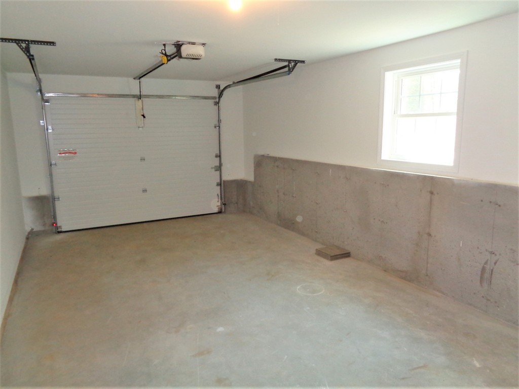 54 Crestwood Road Brimfield, MA 01010 - Photo 17 of 21 Gallery Image 17