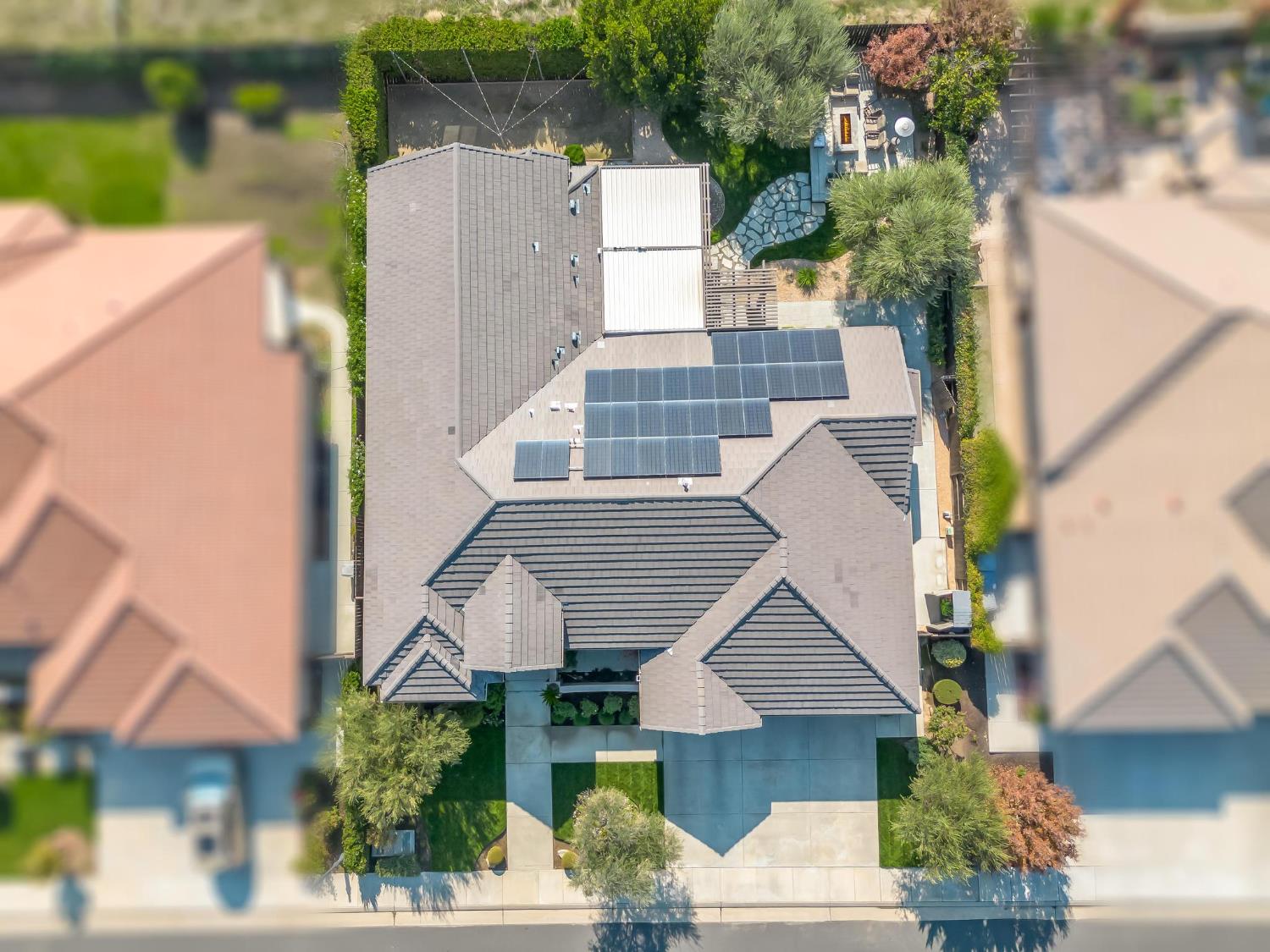 2750 Muncie Avenue Clovis, CA 93619 - Photo 5 of 51 an aerial view of a house