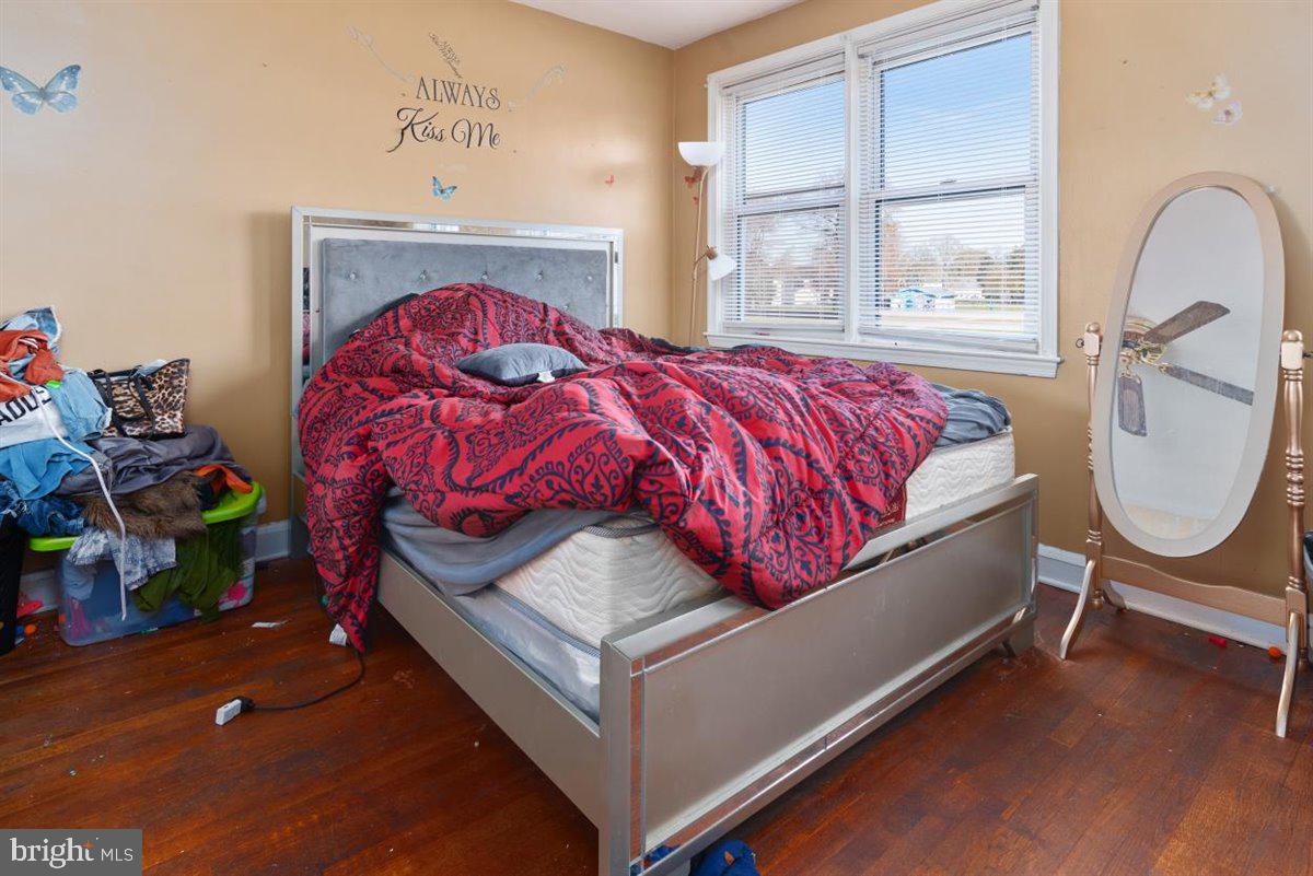 74 Berkshire Road Baltimore, MD 21221 - Photo 9 of 19