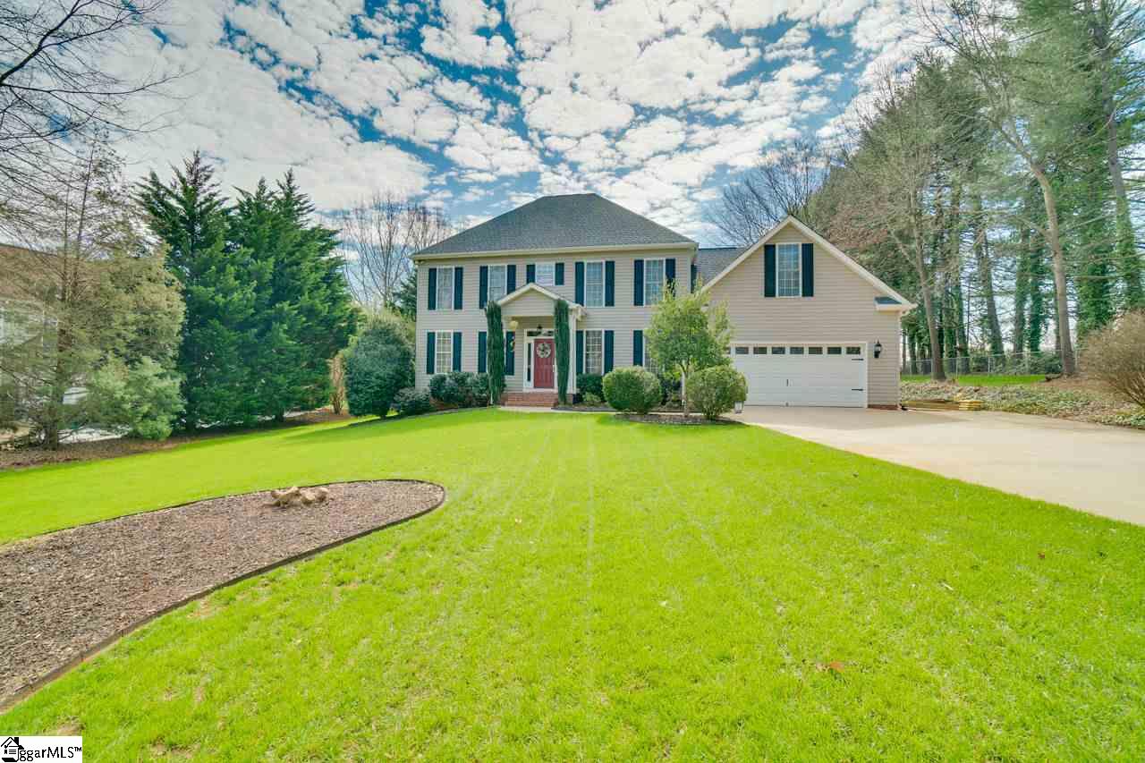 618 Phillips Road Greer, SC 29650 - Photo 3 of 36 Gallery Image 3