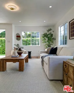 $1,299,000 | 11948 Culver Drive, Culver City, CA 90230