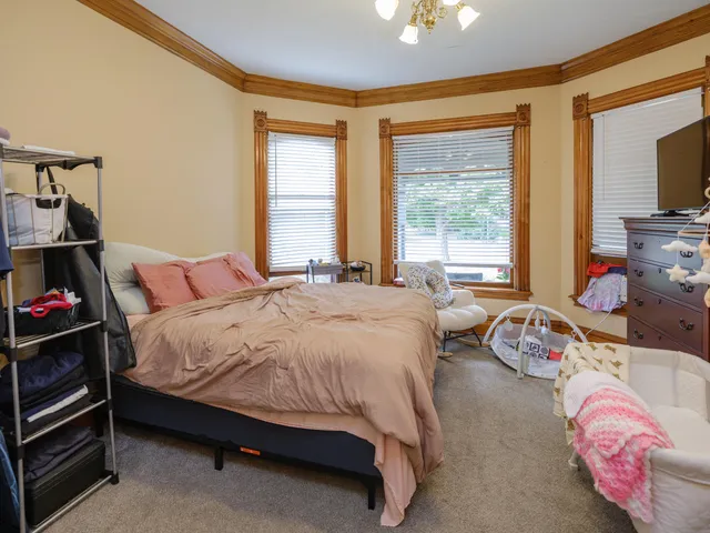 $550,000 | 232 Woodward Avenue, Kalamazoo, MI 49007