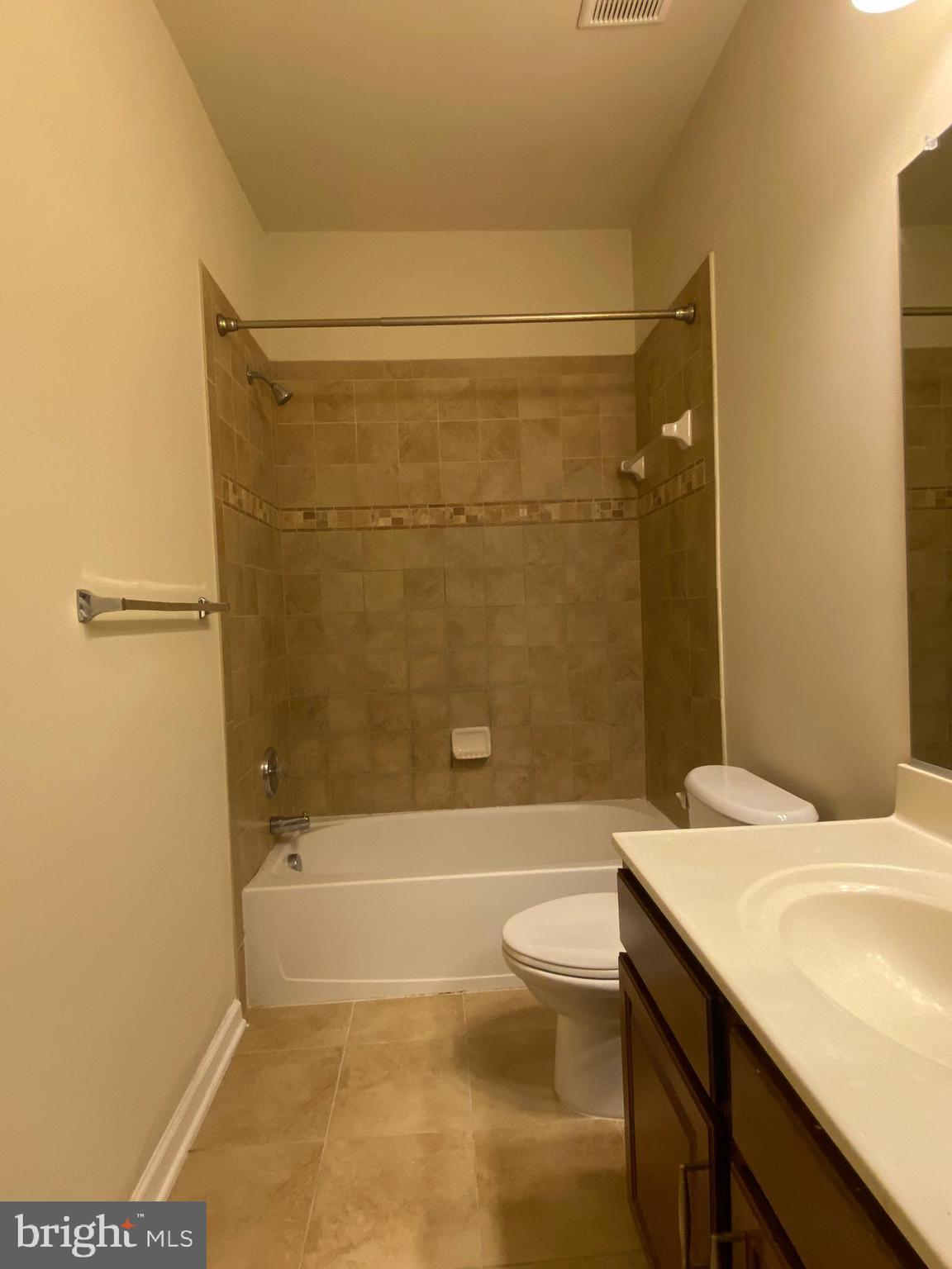 11648 Leesborough Circle Silver Spring, MD 20902 - Photo 15 of 26