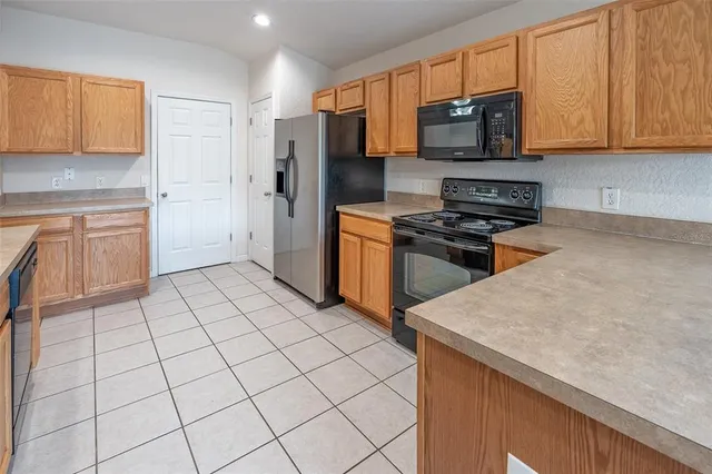 $2,000 | 5700 Southwest 45th Street, Ocala, FL 34474