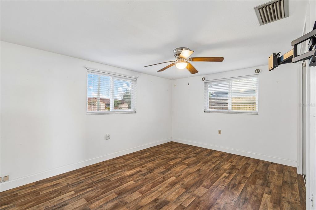 1056 Tamarac Drive Holiday, FL 34690 - Photo 16 of 44