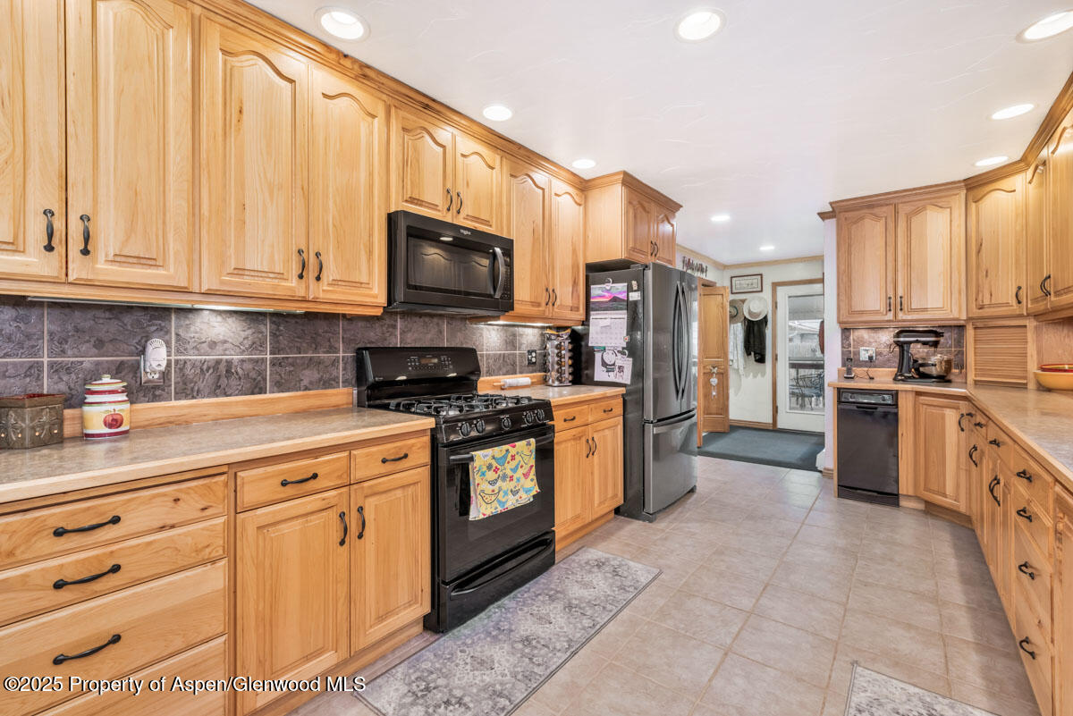590 Steele Street Craig, CO 81625 - Photo 14 of 98 IMGP4346