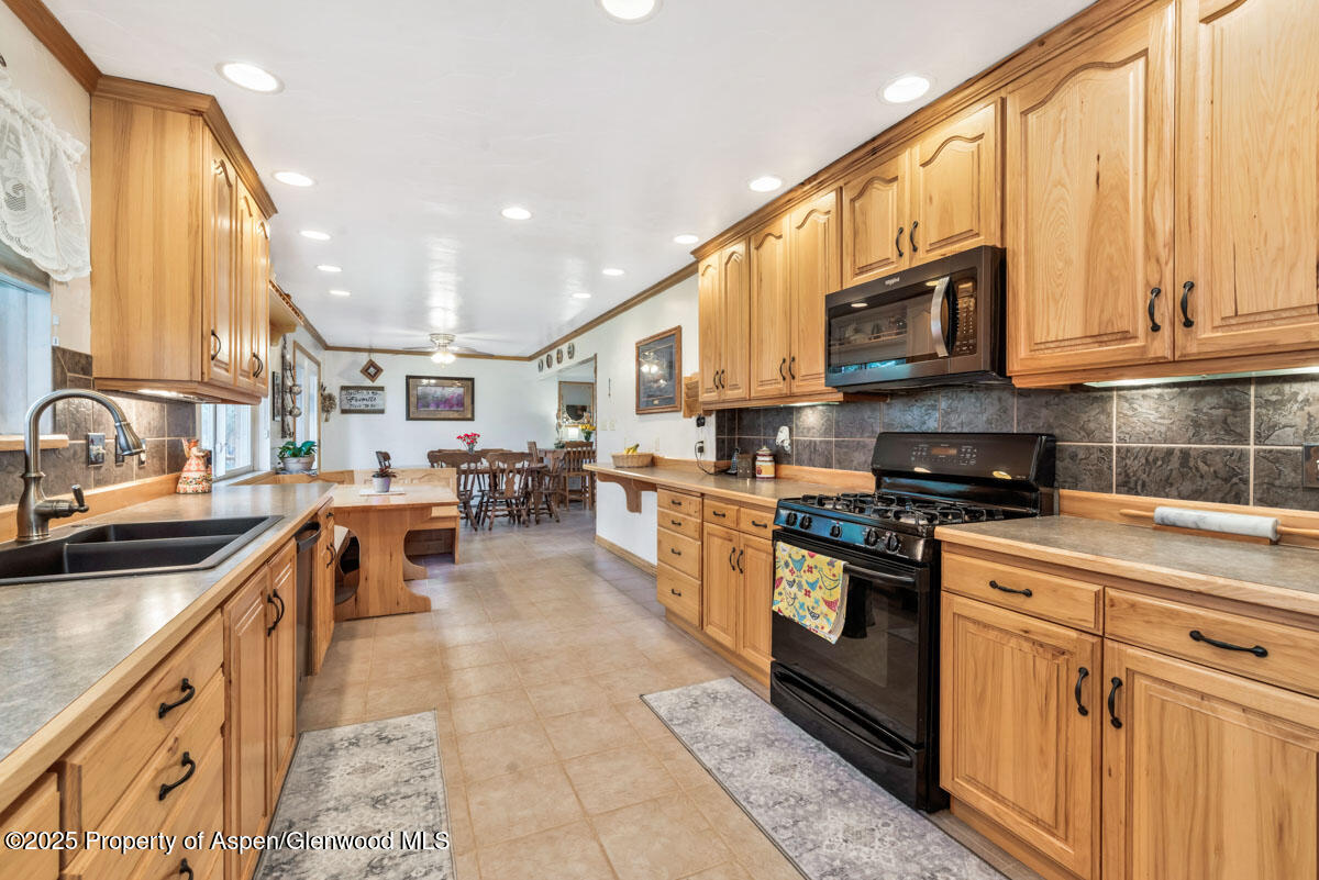 590 Steele Street Craig, CO 81625 - Photo 18 of 98 IMGP4366