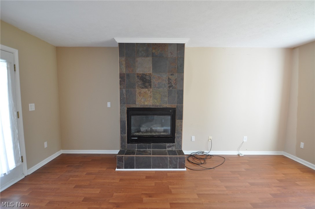 25030 Tryon Road Bedford, OH 44146 - Photo 3 of 12 Gallery Image 3