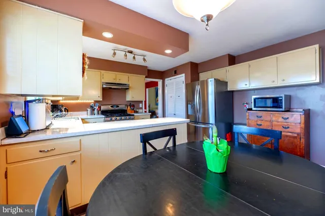 $730,000 | 1354 Wentz Drive, Fort Washington, PA 19034