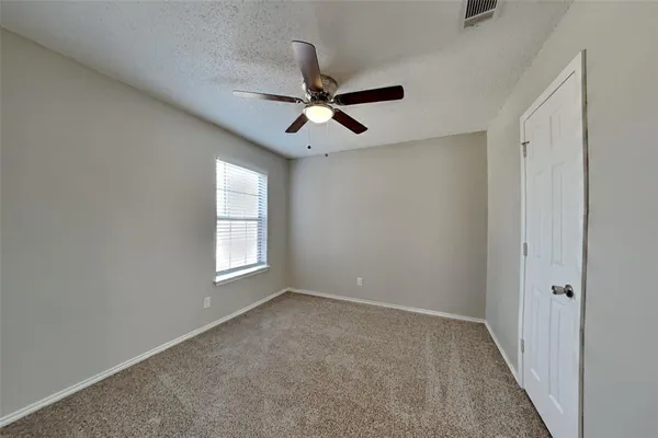 $2,025 | 6640 Willow View Drive, Watauga, TX 76148