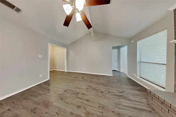 $2,025 | 6640 Willow View Drive, Watauga, TX 76148