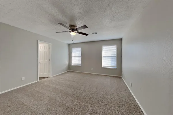 $2,025 | 6640 Willow View Drive, Watauga, TX 76148