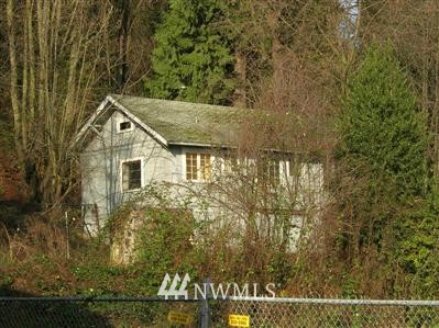 3808 18th Avenue Southwest Seattle, WA 98106 - Photo 1 of 1