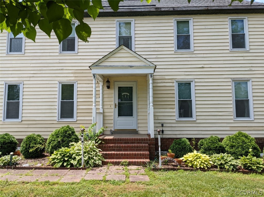 16321 Genito Road Moseley, VA 23120 - Photo 1 of 33 Gallery Image 1