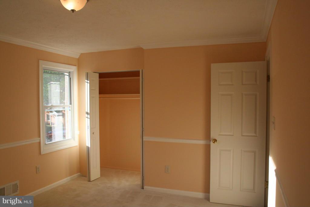 9818 Buckner Road Manassas, VA 20110 - Photo 10 of 22 Interior (General)