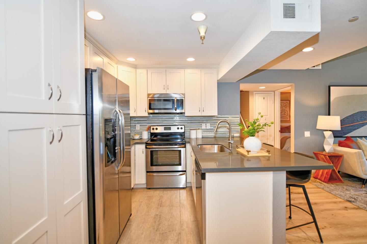 181 East Warren Common Fremont, CA 94539 - Photo 8 of 26