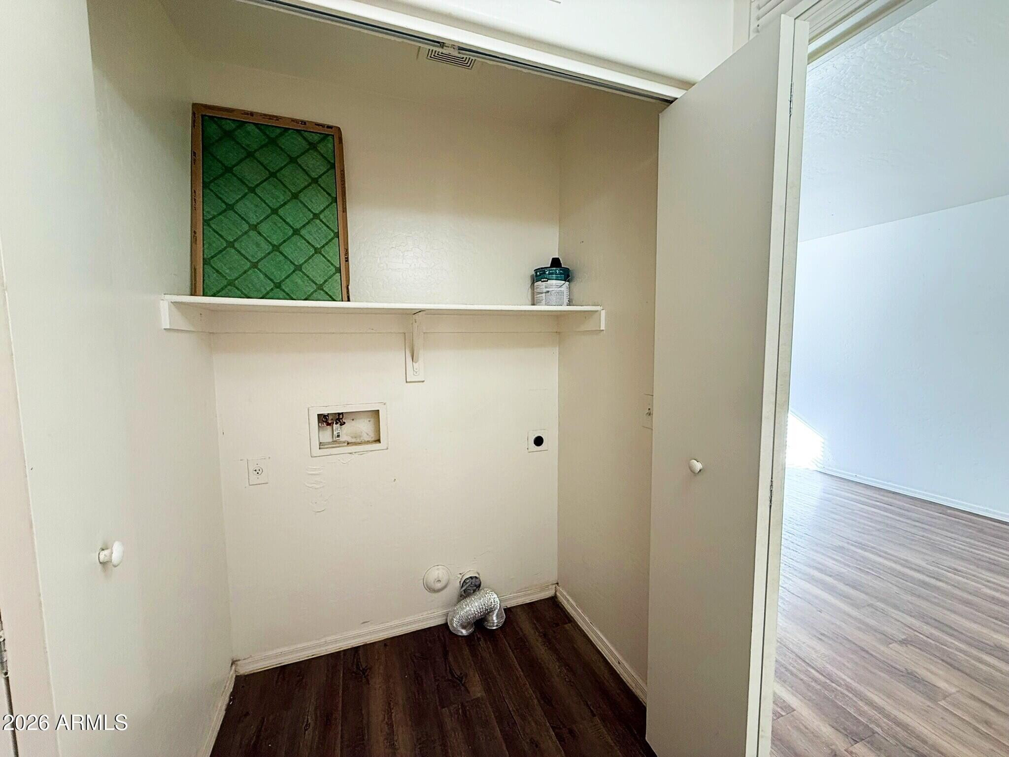 10010 North 7th Avenue, Unit 2 Phoenix, AZ 85021 - Photo 21 of 21 a view of a hallway